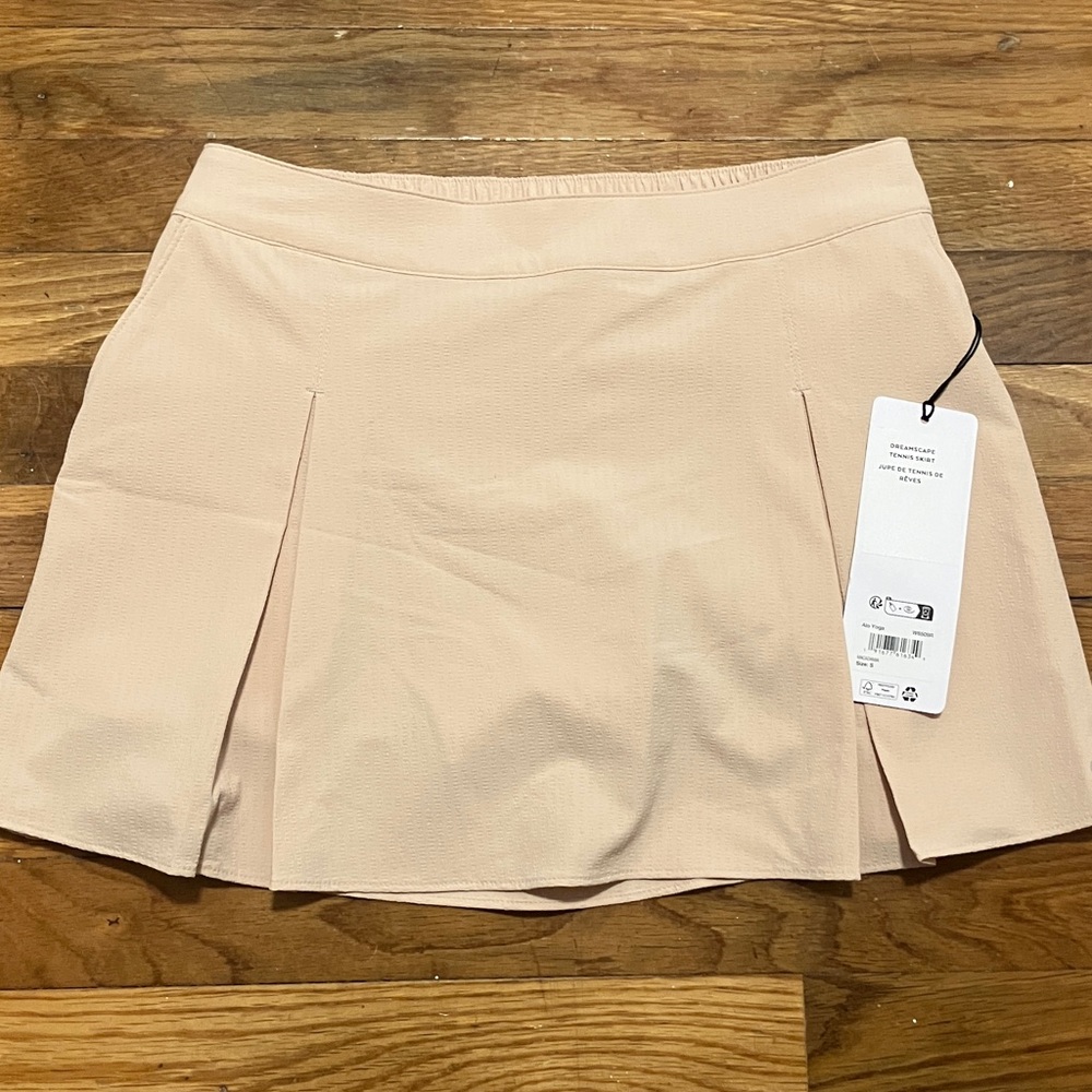 NWT Alo Yoga Dreamscape Tennis Skirt Macadamia - S